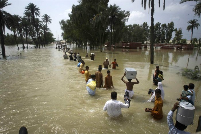 water-crisis-in-pakistan-causes-and-effects-outlookpakistan